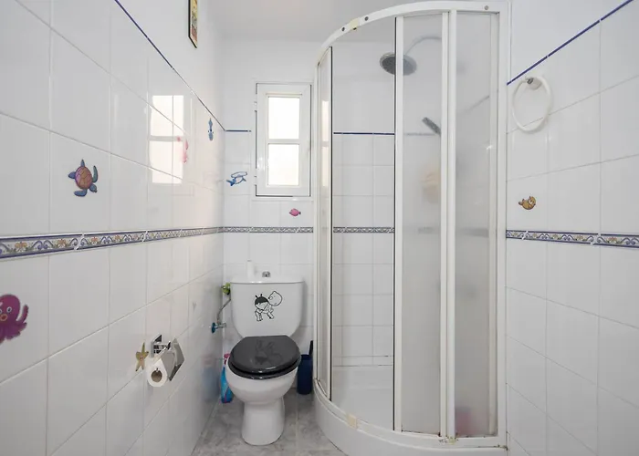 3br Urban Flat - Centric & Confortable Апартаменти *